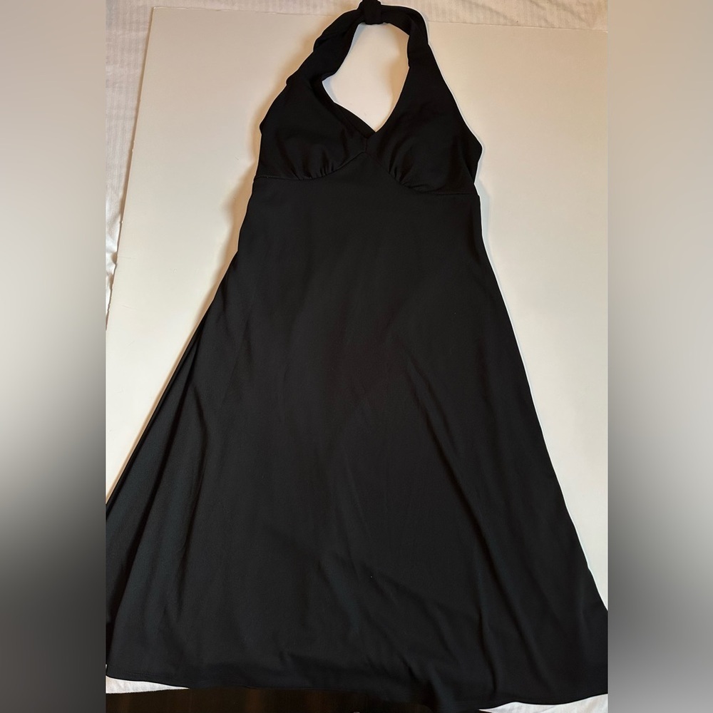 Women’s Black IOS Halter Tie Dress Size M Sleeveless Stretch Cocktail Party